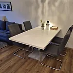 Uni- Und Citynahe Souterrain-wohnung Am Waldpark وبرتال