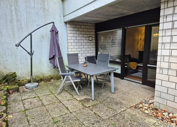Apartament Uni- Und Citynahe Souterrain-wohnung Am Waldpark *